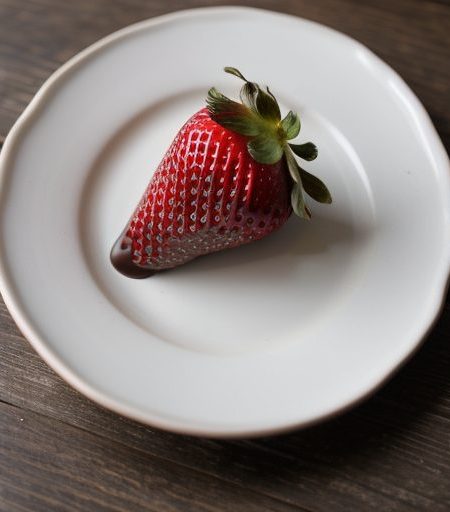 Chocolate-Covered Strawberries recipe image