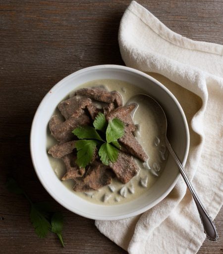 Ciulama(Kidneys in White Sauce With Mamaliga recipe image