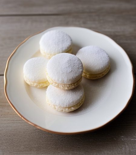 Easy Coconut Macaroons recipe image