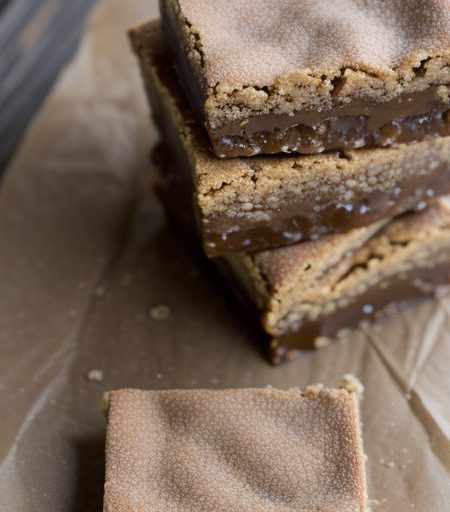 Easy Toffee Bars recipe image