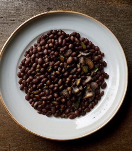 Flavorful Beans With Mushrooms recipe image