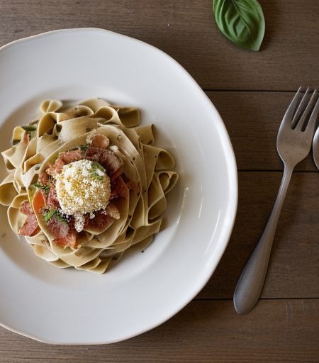 Fresh Tomato~ Bacon & Onion Fettucine recipe image