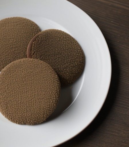 Kid-Size Plzzas recipe image