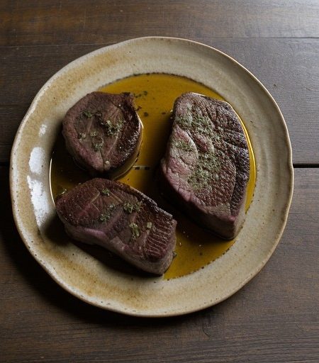 Lamb Chops Bandit Style - Arni Palikari recipe image