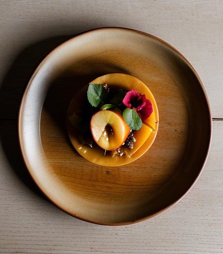 Mei Kwei Tao (Pickled Peaches in Red Rose Petals recipe image