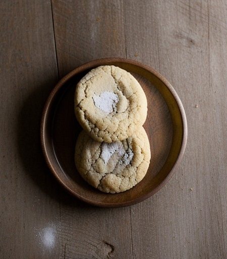 Mysterious" Wine Drop Cookies recipe image