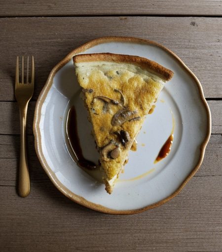 Onion-Mushroom Omelette recipe image