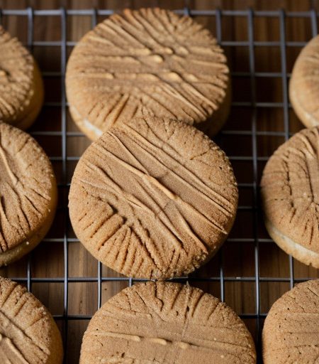 Peanut Butter Crisscross Cookies recipe image