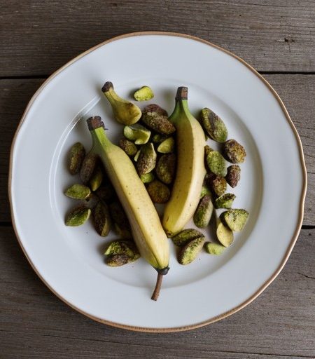 Pistachio Roasted Bananas recipe image