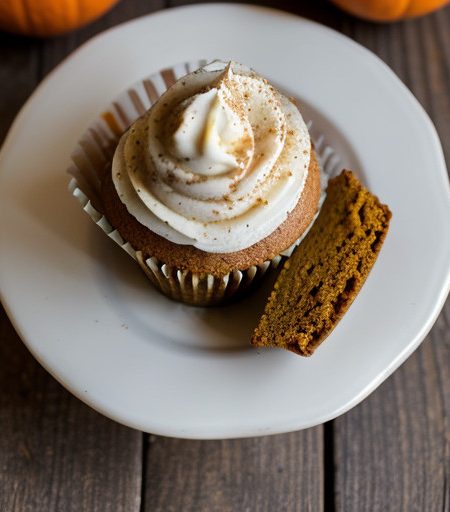 Pumpkin Spice Cupcakes With Nutmeg Cream Topping (3 PTS recipe image