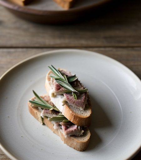 Tuna and Olive Crostini recipe image
