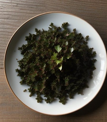 Red Kale with Grated Coconut recipe image